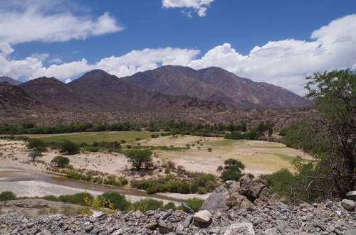 Route 42 dans la région de Salta en Argentine